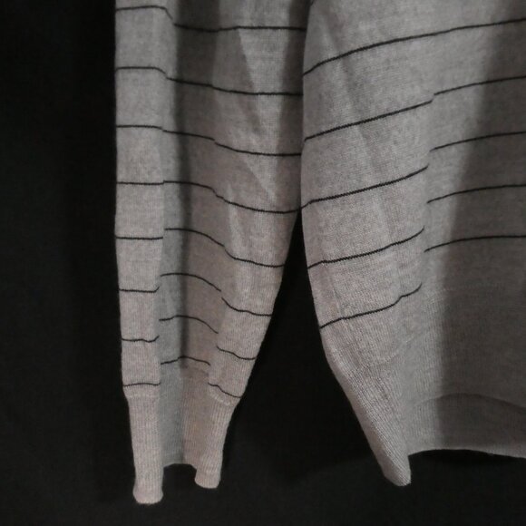 CLUB MONACO | XL - extra large | Striped Italian Merino V-Neck Sweater - Picture 6 of 14